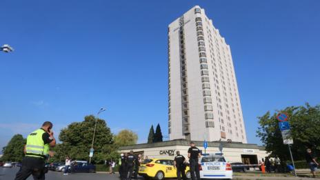 Хотелът на Арабаджиеви в София е затворен заради проверка на НАП