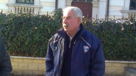 Пенко Златев спира с треньорството след титла