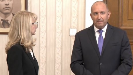 Тотален обрат! Радев отказа да подпише указа за кабинета на Кожарева заради Калин Стоянов