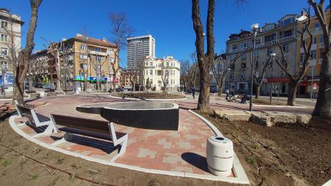 Водна стена с модерна визия ще краси Шишковата градинка във Варна