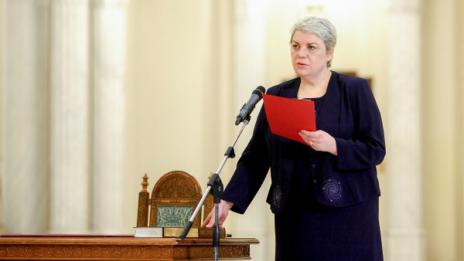 За първи път жена, и то мюсюлманка може да стане премиер на Румъния