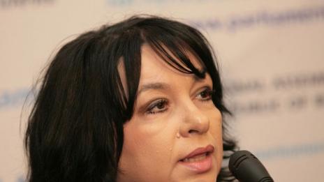 Петкова: ЕРП-тата са частни, нямаме отношение за продажбата на ЧЕЗ 