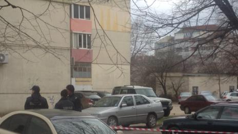 Полицията във Варна на крак, откриха граната под кола (СНИМКИ)