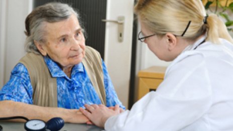 Преглеждат безплатно за Паркинсон във Варна
