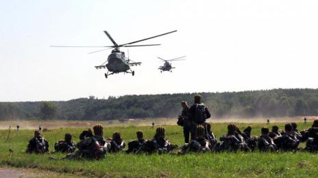 Украйна залови 10 руски парашутисти