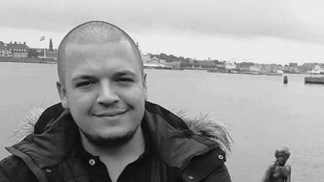 Майката на убития в Гърция фен: Синът ми отиде като турист, а го върнахме в катафалка