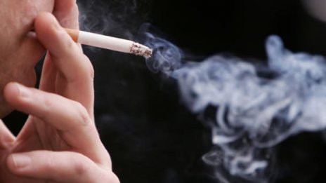 България е на първо място в ЕС по деца пушачи