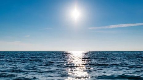 Варненци са притеснени от радиация в Черно море. РЗИ успокоява: Няма!