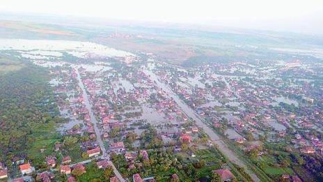 Доброволци ще помагат на населението в Мизия при почистването на сградите