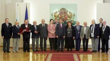 Ангелакова, Чапа и Балкански с ордени от президента