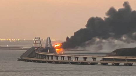 Украински дрон порази руски танкер в Керченския пролив