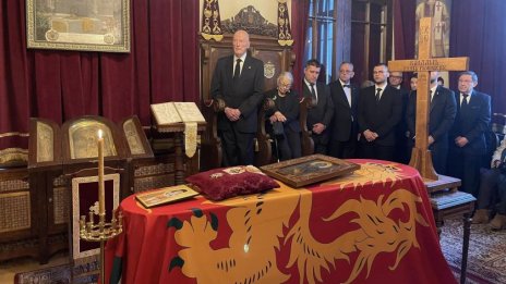 Пренесоха тленните останки на княз Кардам Търновски у нас