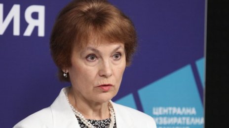 Вотът към 19 ч.: Много заменени членове на комисии и грешки в протоколите