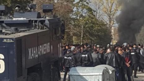 Осъдиха афганистанците, вдигнали бунт в лагера в Харманли
