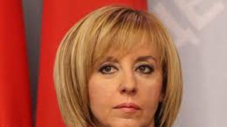 Мая Манолова: На фона на Горанов Дянков e симпатичен човек 
