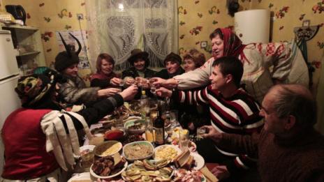 Коледните угощения, обобщени в "калорична карта"