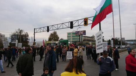 Горублянци пак на протест, затварят "Цариградско"