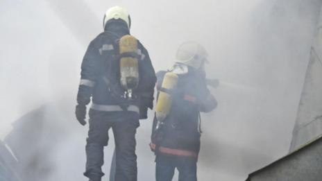 Пожар гори във фабрика за месо в Пловдивско