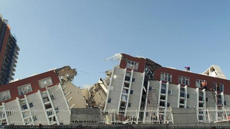 Най-малко три жертви взеха трусовете в Япония