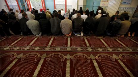 Магазин във Франция работи само за мъже или за жени