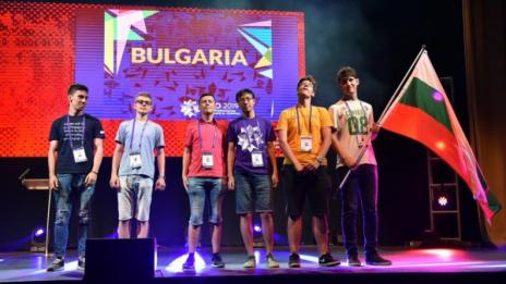 5 сребърни и 1 бронзов медал - нови върхове за математиците ни