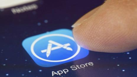 Хакери атакуват смартфони през изтеглените приложения