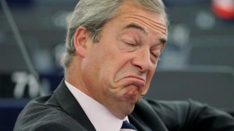 В Brexit-a Фараж видя начало на голяма световна революция