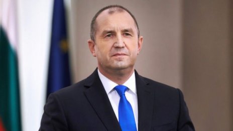 Президентът Радев наложи вето върху пълната либерализация на пазара на ток