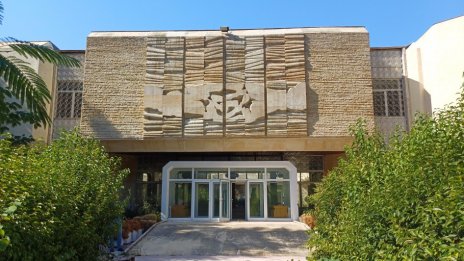 Превръщането на бившето руско консулство във Варна в център за култура е една добра стъпка