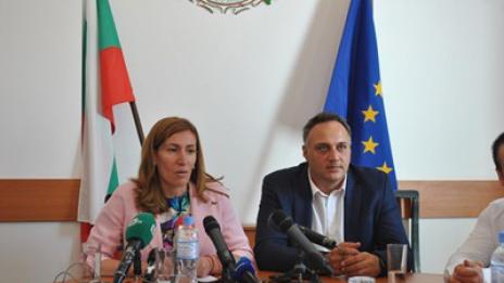 Николина Ангелкова: Кадрите са основен проблем в туризма