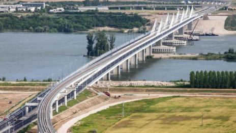 България е готова да инвестира в трети мост на Дунав