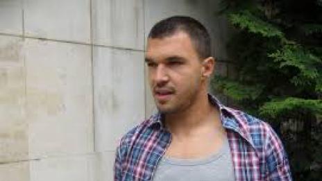 Божинов счупи глезен