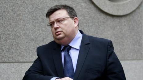 Цацаров решен да търси отговорност на виновните за взрива в "Миджур"