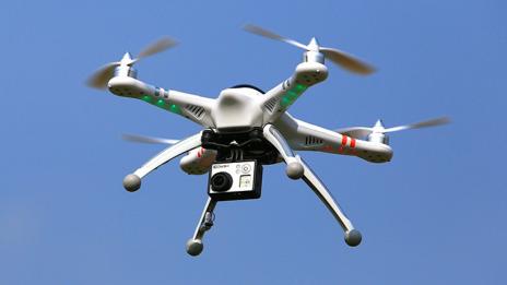 Глобиха българин с 2046 евро за дрон над Венеция