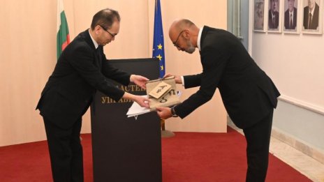 Областният управител на Варна и зам.-посланикът на Япония у нас обсъдиха новата визия на правителството