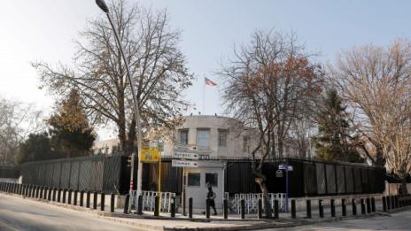 Инцидент в Анкара: Стреляха по америанското посолство