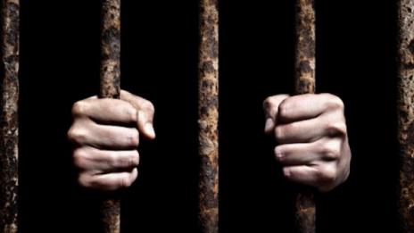  25 години ще лежи в затвора убиецът, заклал семейство пенсионери в Пазарджик