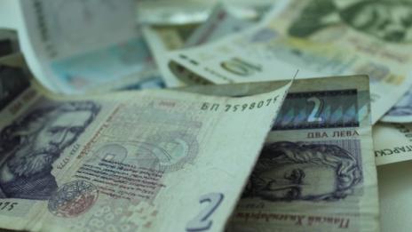 Ремонтът на бюджета тръгна с 390 млн. лв., основно за заплати