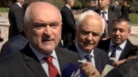 Премиерът: Справяме се със сроковете за изборите