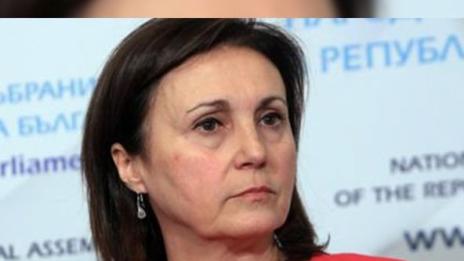 Министър Румяна Бъчварова в Гърмен: Тук съм, за да ви чуя!