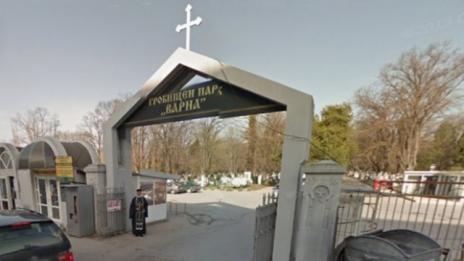 Въпреки пандемията: Починалите във Варна са намалели