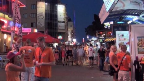 Слънчев бряг посрещна първите германски туристи