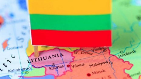 Президентът на Асоциацията на литовските производители на стъкло посети Варна
