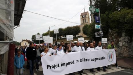 Франция протестира заради бежанците