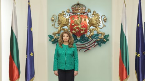 Илияна Йотова излезе с призив за мир в Близкия Изток