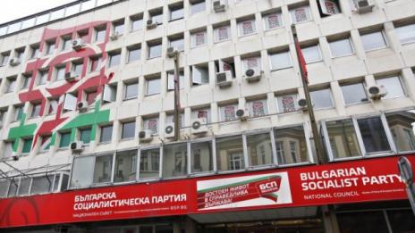 Стефан Данаилов за Караянчева: Тя е доста остра булка