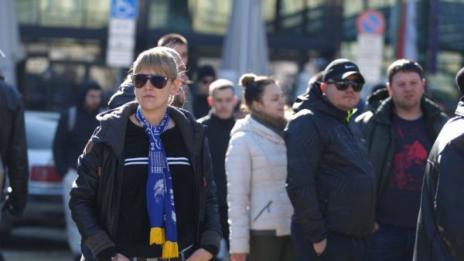 Фенове на Левски излязоха на протест пред Парламента