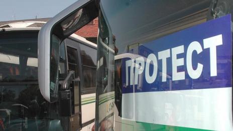 200 автобуса прииждат, блокират София преди Великден