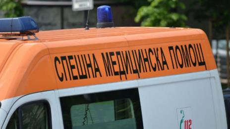 Шофьор помете жена в гробищния парк на с. Тополи