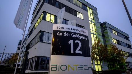 Революция от "BioNTech". Ваксина срещу рак
